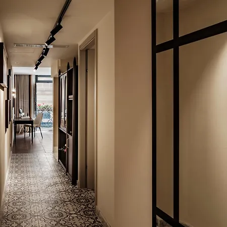 1926 La Galerie Boutique Art 4* Valeta