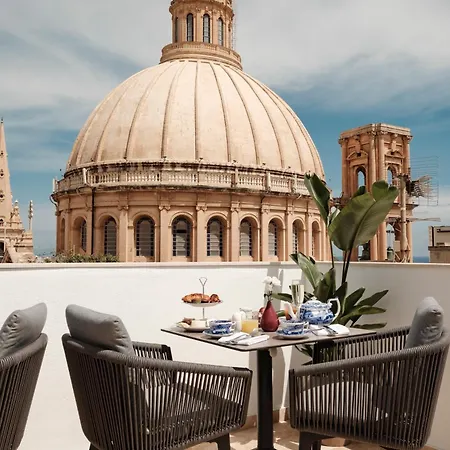 1926 La Galerie Boutique Art 4*