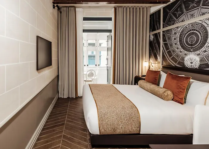 1926 La Galerie Boutique Art